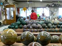 Kyle and Diana at Richardson's Rock Shop (that specializes in making polished spherical rock shapes)